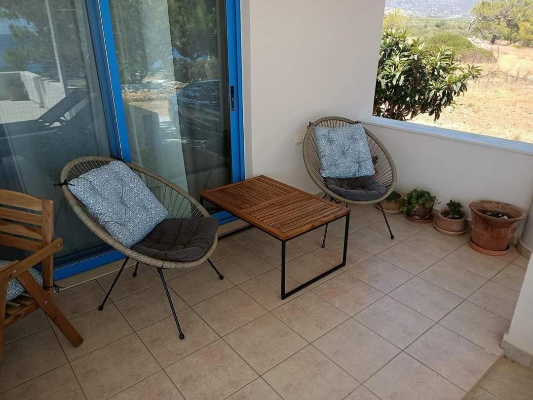 Sea View Pine House Villa Makrýgialos Exterior foto